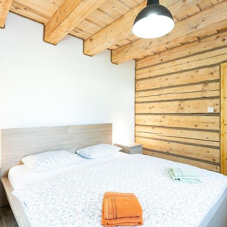 Drevenice Liptov - Ski & Hiking Apartments Laziszkó Kültér fotó
